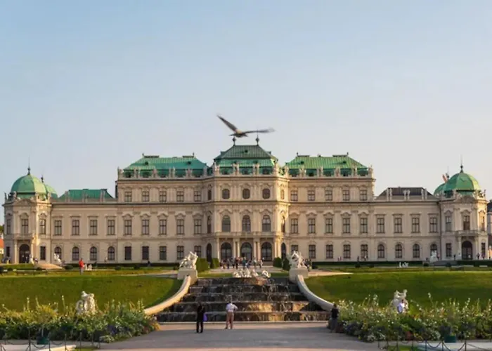 75m² At Belvedere Palace Apartment *