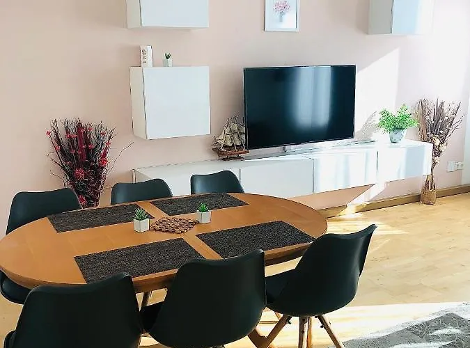 Apartment 75m² At Belvedere Palace *