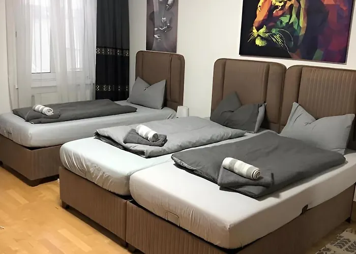 75m² At Belvedere Palace Apartment *